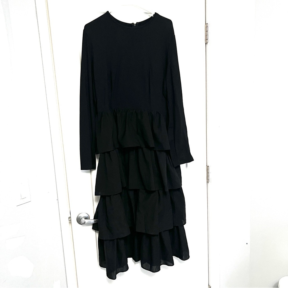 Black Tiered Ruffle Long-Sleeve Dress